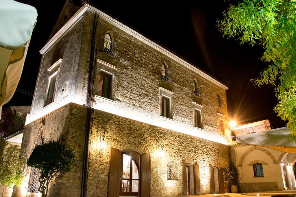 Le Colline Del Gelso-Masseria Mazzei Casa de hóspedes Rossano Exterior foto